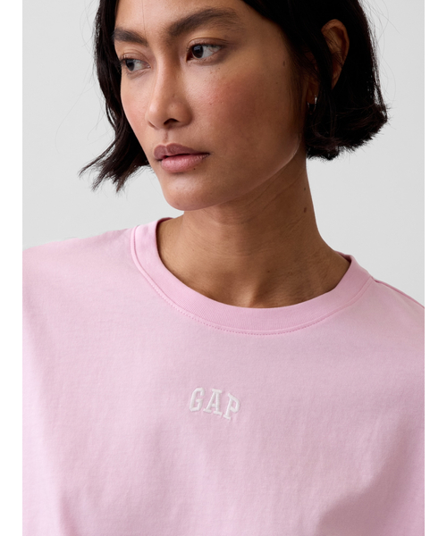 GAP(ギャップ)の「オーバーサイズ GAPロゴ チューニックTシャツ(Tシャツ/カットソー・レディース・ブラック/ベージュ/ホワイト/ピンク・XXS/XL/L/M/S/XS)」の15枚目の写真