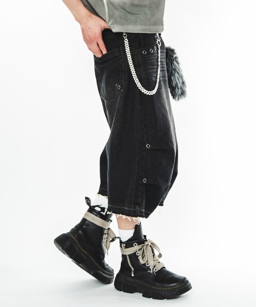 SHORT ROUND(ショートラウンド)の「SHORT ROUND/【26年春夏新作】パラシュートハトメショーツ(デニムパンツ・メンズ・ブラック系3/その他1/グレー・MEDIUM/LARGE)」の13枚目の写真