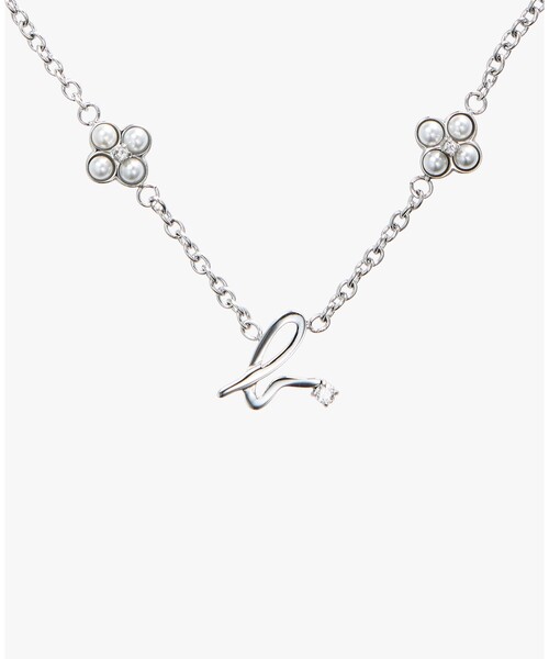 agnes b.(アニエスベー)の「"b."ロゴ フラワーモチーフ パール ネックレス "Double bloom"(ネックレス・レディース・シルバー・FREE)」の2枚目の写真