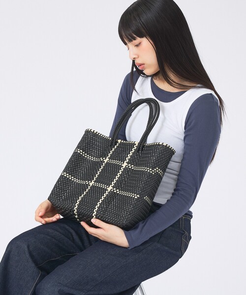 Moon Bird(ムーンバード)の「【MOON BIRD/ムーンバード】手織りハンモックトートバッグ/手織り/A4サイズ収納可能(トートバッグ・レディース・その他7/その他8/その他6/その他1/その他4/その他5/その他3・フリー)」の18枚目の写真