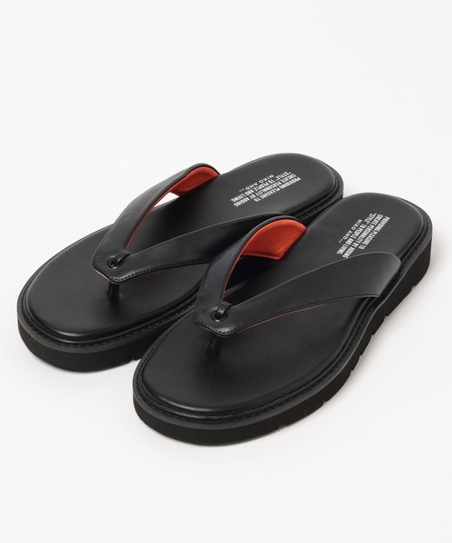 niko and...(ニコアンド)の「フェイクレザー配色トングサンダル(サンダル・メンズ・ブラック/ブラウン・MEDIUM/LARGE)」の10枚目の写真