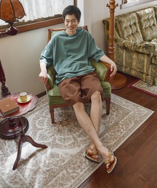 niko and...(ニコアンド)の「フェイクレザー配色トングサンダル(サンダル・メンズ・ブラック/ブラウン・MEDIUM/LARGE)」の5枚目の写真