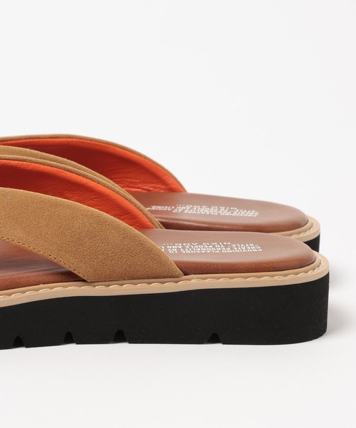 niko and...(ニコアンド)の「フェイクレザー配色トングサンダル(サンダル・メンズ・ブラック/ブラウン・MEDIUM/LARGE)」の17枚目の写真