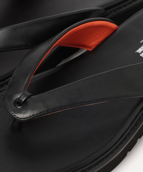 niko and...(ニコアンド)の「フェイクレザー配色トングサンダル(サンダル・メンズ・ブラック/ブラウン・MEDIUM/LARGE)」の22枚目の写真