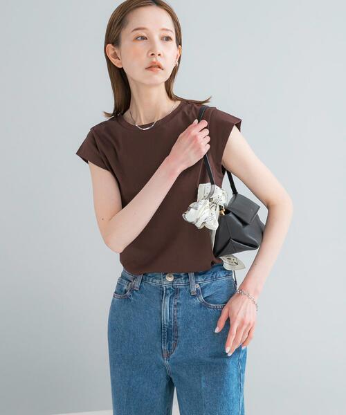 URBAN RESEARCH ROSSO WOMEN(アーバンリサーチ ロッソ)の「クールタッチスーピマコットンフレンチTシャツ(Tシャツ/カットソー・レディース・レッド/ブラウン/ブラック/オフホワイト・FREE)」の3枚目の写真