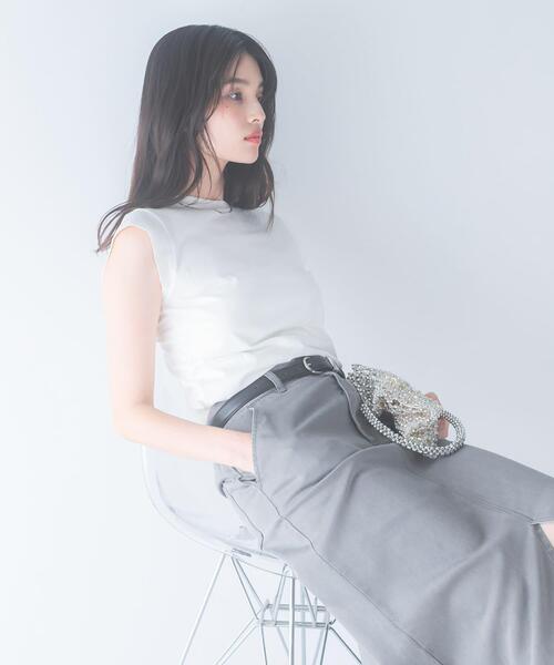 URBAN RESEARCH ROSSO WOMEN(アーバンリサーチ ロッソ)の「クールタッチスーピマコットンフレンチTシャツ(Tシャツ/カットソー・レディース・レッド/ブラウン/ブラック/オフホワイト・FREE)」の1枚目の写真
