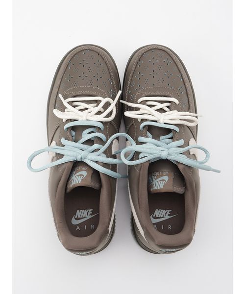 NIKE(ナイキ)の「【NIKE】W Air Force 1 '07 LV8 FMME / ナイキ ウィメンズ エア フォース 1 '07 LV8 FMME IR5690-256(スニーカー・レディース・ダークグレー・25/24.5/23/24/23.5)」の7枚目の写真