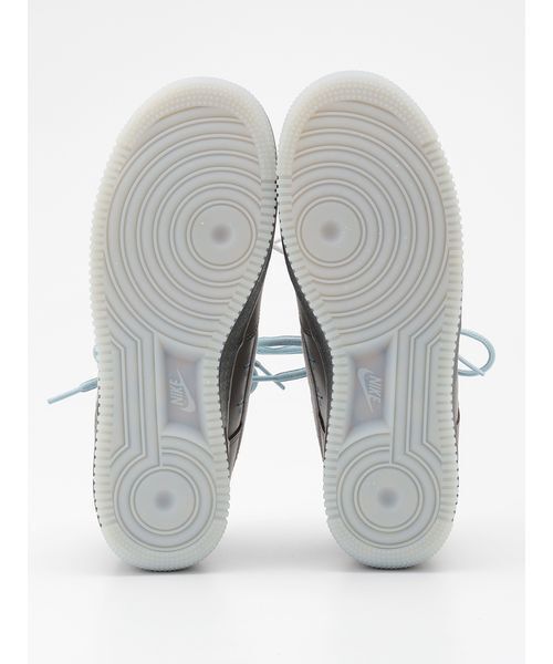 NIKE(ナイキ)の「【NIKE】W Air Force 1 '07 LV8 FMME / ナイキ ウィメンズ エア フォース 1 '07 LV8 FMME IR5690-256(スニーカー・レディース・ダークグレー・25/24.5/23/24/23.5)」の8枚目の写真