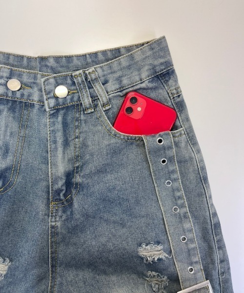 NANEA(ナネア)の「クラッシュダメージ 多ポケットワイドデニムパンツ(デニムパンツ・レディース・ブラック/ブルー・SMALL)」の9枚目の写真