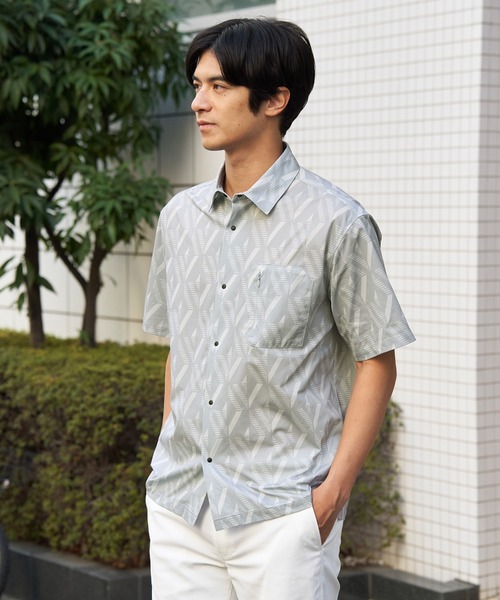 ikka(イッカ)の「【接触冷感】GOKU楽 AIR冷感シャツ【セットアップ対応】(シャツ/ブラウス・メンズ・ブラック/ネイビー/グレー/ライトグレー/ベージュ・XL/L/M/S)」の2枚目の写真