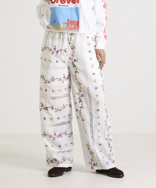 Freada(フリーダ)の「Freada/フリーダ ドビー花刺繍×レースパンツ(その他パンツ・レディース・ブラック/ホワイト・ONE SIZE)」の13枚目の写真
