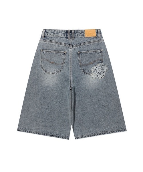 Wacky WiLLy(ワッキーウィリー)の「WOMEN'S APPLIQUE DENIM BERMUDA SHORTS(その他パンツ・レディース・グレー/ブルー・MEDIUM/SMALL)」の10枚目の写真