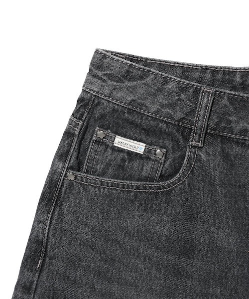 Wacky WiLLy(ワッキーウィリー)の「WOMEN'S APPLIQUE DENIM BERMUDA SHORTS(その他パンツ・レディース・グレー/ブルー・MEDIUM/SMALL)」の6枚目の写真