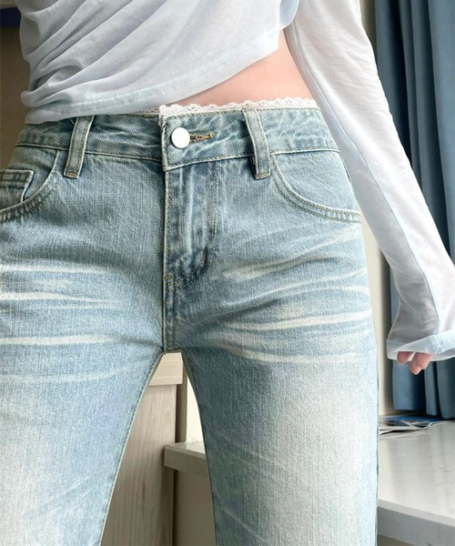 core core(コアコア)の「ウエストレースレイヤード風フレアデニムパンツ(デニムパンツ・レディース・ライトブルー・L/M/S)」の1枚目の写真