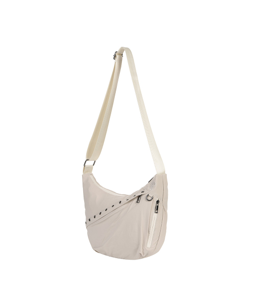 GRAIN DE BEAUTE（グランデボーテ）の「LUCE CROSS BAG [BEIGE]（メッセンジャーバッグ・レディース・その他・FREE）」の2枚目の写真