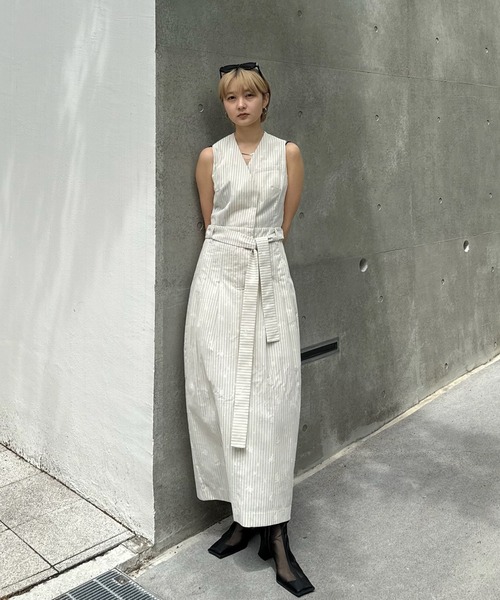 Ameri(アメリ)の「MEDI LACE BONDING DRESS(ドレス・レディース・ライトベージュ/ブラック・MEDIUM/SMALL)」の11枚目の写真