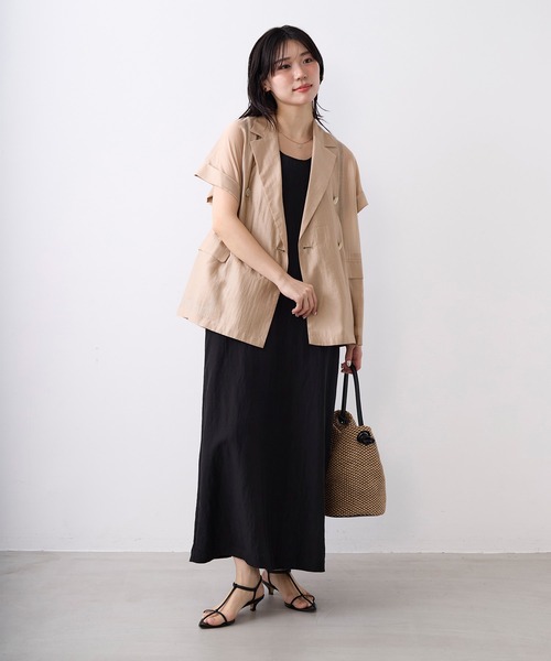 MICA&DEAL(マイカ&ディール)の「Iラインノースリーブワンピース(ワンピース・レディース・チャコールグレー/ブラック/ベージュ・FREE)」の5枚目の写真
