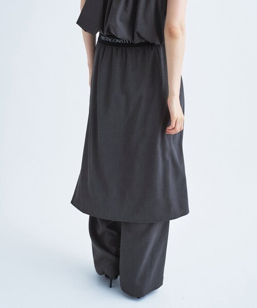 PROTAGONISTA(プロタゴニスタ)の「PROTAGONISTA|layered trousers(その他パンツ・レディース・ダークグレー・00)」の4枚目の写真