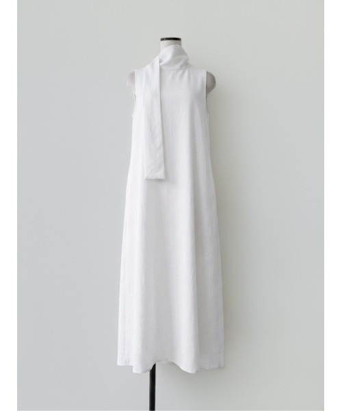 NOWNS(ナウンス)の「Sera | Halter long dress(ワンピース・レディース・ネイビー/アイボリー・FREE)」の21枚目の写真