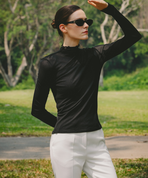 OBER GOLF(オーベルゴルフ)の「ソフトメッシュロングスリーブベーストップ(ブラック)(Tシャツ/カットソー・レディース・ブラック・FREE)」の1枚目の写真