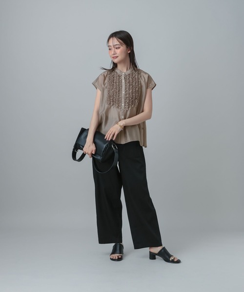 GLOBAL WORK(グローバルワーク)の「MATINEE LINE/シアーフリルフレンチブラウス/678468(シャツ/ブラウス・レディース・ダークネイビー/ミント/ベージュ・LARGE/MEDIUM)」の4枚目の写真