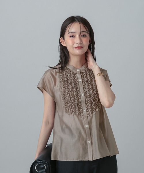 GLOBAL WORK(グローバルワーク)の「MATINEE LINE/シアーフリルフレンチブラウス/678468(シャツ/ブラウス・レディース・ダークネイビー/ミント/ベージュ・LARGE/MEDIUM)」の6枚目の写真