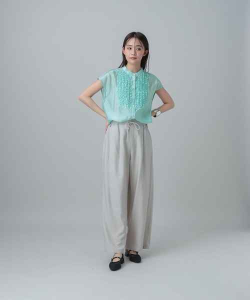GLOBAL WORK(グローバルワーク)の「MATINEE LINE/シアーフリルフレンチブラウス/678468(シャツ/ブラウス・レディース・ダークネイビー/ミント/ベージュ・LARGE/MEDIUM)」の10枚目の写真