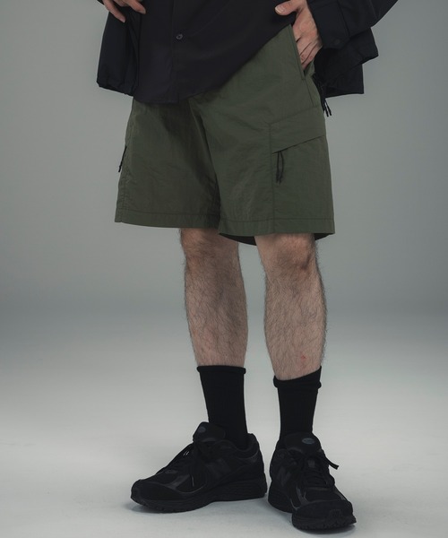 +phenix(プラスフェニックス)の「+phenix(プラスフェニックス)UTILITY POCKET SHORTS / ユーティリティポケット ショーツ(その他パンツ・メンズ・カーキ/ブルー/オレンジ/ブラック・M/L)」の14枚目の写真