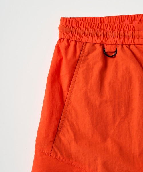 +phenix(プラスフェニックス)の「+phenix(プラスフェニックス)UTILITY POCKET SHORTS / ユーティリティポケット ショーツ(その他パンツ・メンズ・カーキ/ブルー/オレンジ/ブラック・M/L)」の14枚目の写真