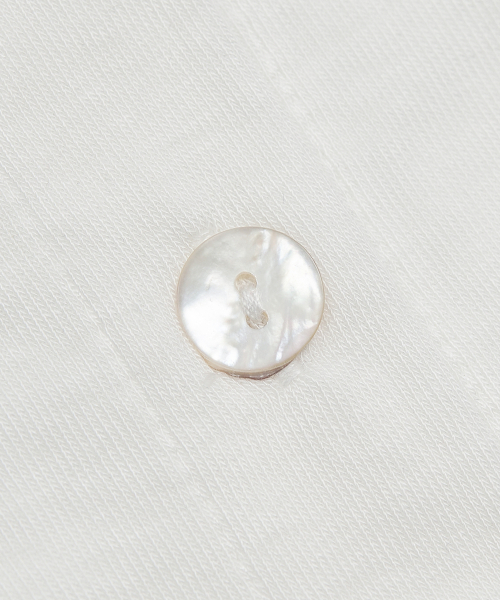 PEPLEE(ペプリー)の「Tencel Button Round Neck Cardigan (White)(カーディガン/ボレロ・レディース・その他・OS)」の13枚目の写真
