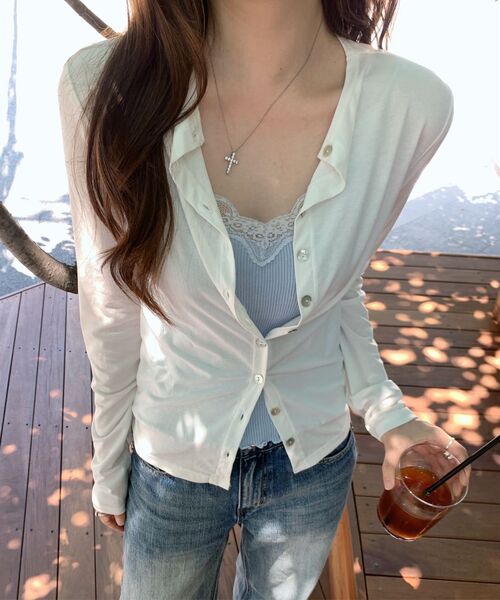 PEPLEE(ペプリー)の「Tencel Button Round Neck Cardigan (White)(カーディガン/ボレロ・レディース・その他・OS)」の3枚目の写真