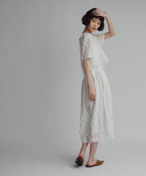 W:Huku(フーク)の「【W:Huku / コットンフリンジジャガード】Vネック 半袖 トップス / Cotton Fringe Jacquard V-Neck Top(シャツ/ブラウス・レディース・ブラック/イエロー系その他/ホワイト・FREE)」の7枚目の写真