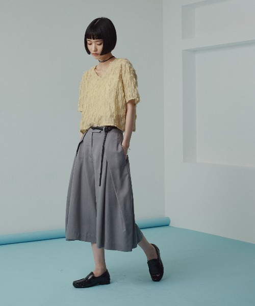 W:Huku(フーク)の「【W:Huku / コットンフリンジジャガード】Vネック 半袖 トップス / Cotton Fringe Jacquard V-Neck Top(シャツ/ブラウス・レディース・ブラック/イエロー系その他/ホワイト・FREE)」の15枚目の写真