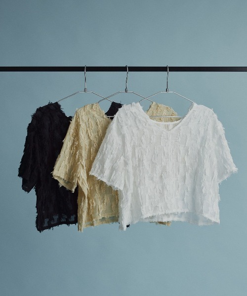W:Huku(フーク)の「【W:Huku / コットンフリンジジャガード】Vネック 半袖 トップス / Cotton Fringe Jacquard V-Neck Top(シャツ/ブラウス・レディース・ブラック/イエロー系その他/ホワイト・FREE)」の21枚目の写真