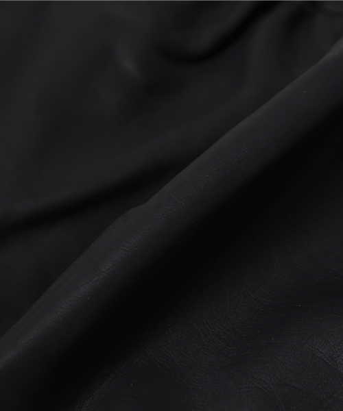 Another Edition（アナザーエディション）の「theFIFTHフェイクレザーショートパンツ/theFIFTH FLLT SPT◆（その他パンツ・レディース・ブラック・フリー）」の10枚目の写真