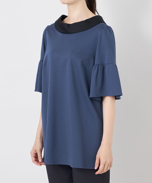 TO BE CHIC(トゥー ビー シック)の「ハイゲージコットン デザインネックチュニック(Tシャツ/カットソー・レディース・ブラック/ネイビー・40)」の7枚目の写真