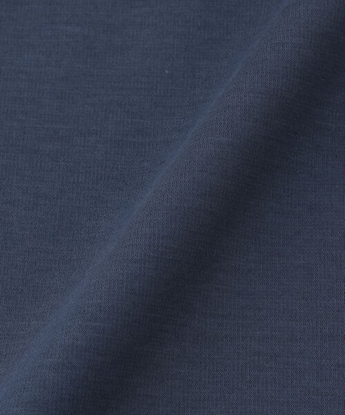 TO BE CHIC(トゥー ビー シック)の「ハイゲージコットン デザインネックチュニック(Tシャツ/カットソー・レディース・ブラック/ネイビー・40)」の10枚目の写真