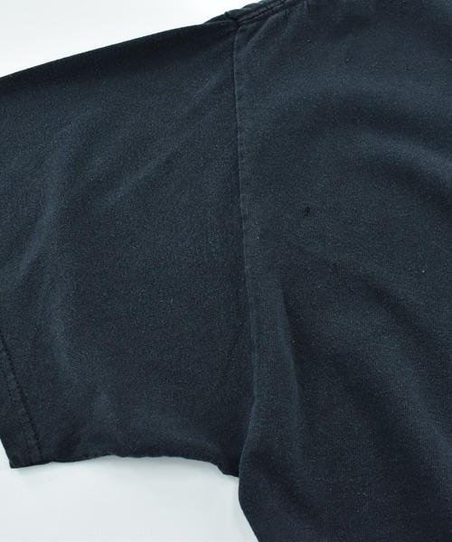GILDAN(ギルダン)の「【USED】Y2K GILDAN “AC/DC BACK IN BLACK” バンドTシャツ(Tシャツ/カットソー・メンズ・ブラック・X-LARGE)」の8枚目の写真