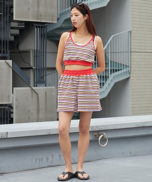 Chick(チック)の「Pile Fabric Striped Tank Top and Shorts Set / パイル地 ボーダー タンクトップショーツ セットアップ コットン レディース 韓国 2026年 夏 夏服(セットアップ・レディース・レッド/ピンク/グリーン・FREE)」の1枚目の写真