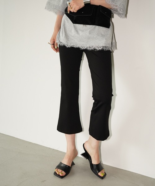 chuclla(チュクラ)の「ストレッチフレア サブリナパンツ chw26s363(その他パンツ・レディース・ブラック・S/M/L)」の16枚目の写真