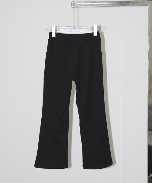 chuclla(チュクラ)の「ストレッチフレア サブリナパンツ chw26s363(その他パンツ・レディース・ブラック・S/M/L)」の4枚目の写真