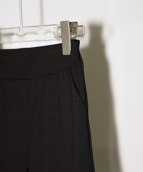 chuclla(チュクラ)の「ストレッチフレア サブリナパンツ chw26s363(その他パンツ・レディース・ブラック・S/M/L)」の5枚目の写真