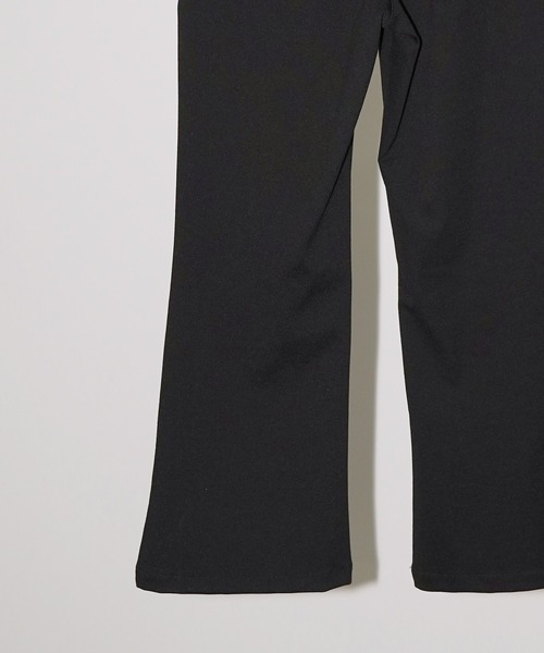 chuclla(チュクラ)の「ストレッチフレア サブリナパンツ chw26s363(その他パンツ・レディース・ブラック・S/M/L)」の6枚目の写真