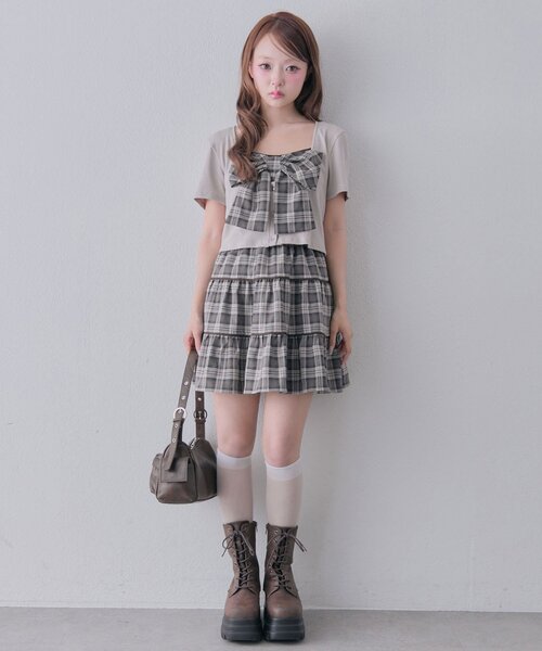 OLIVE des OLIVE(オリーブデオリーブ)の「リボンミニワンピとカーデのセット(ワンピース・レディース・ベージュ/ドット/ブラック・FREE)」の8枚目の写真
