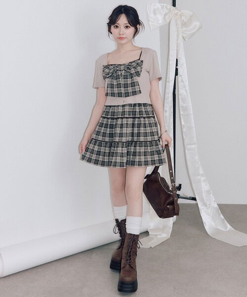 OLIVE des OLIVE(オリーブデオリーブ)の「リボンミニワンピとカーデのセット(ワンピース・レディース・ベージュ/ドット/ブラック・FREE)」の12枚目の写真