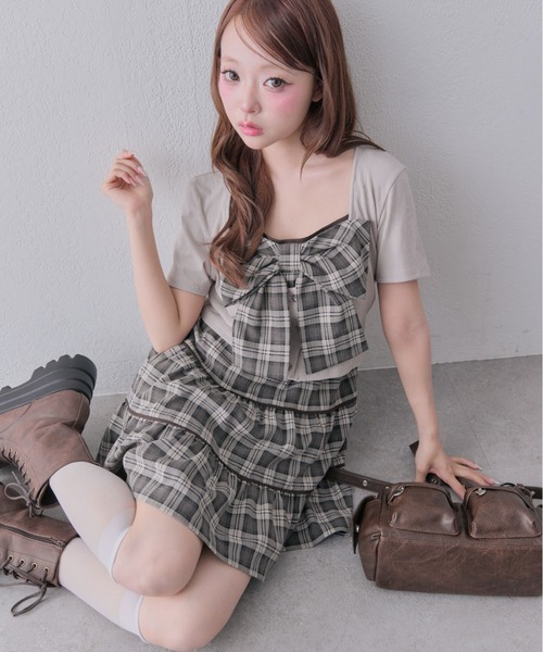 OLIVE des OLIVE(オリーブデオリーブ)の「リボンミニワンピとカーデのセット(ワンピース・レディース・ベージュ/ドット/ブラック・FREE)」の3枚目の写真