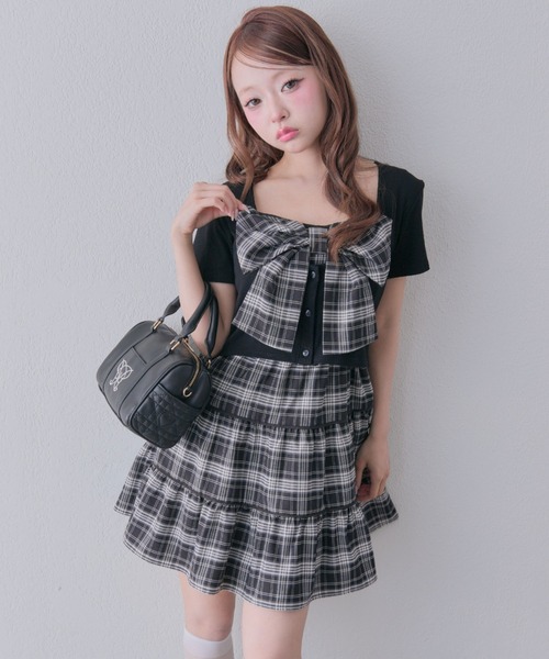 OLIVE des OLIVE(オリーブデオリーブ)の「リボンミニワンピとカーデのセット(ワンピース・レディース・ベージュ/ドット/ブラック・FREE)」の2枚目の写真