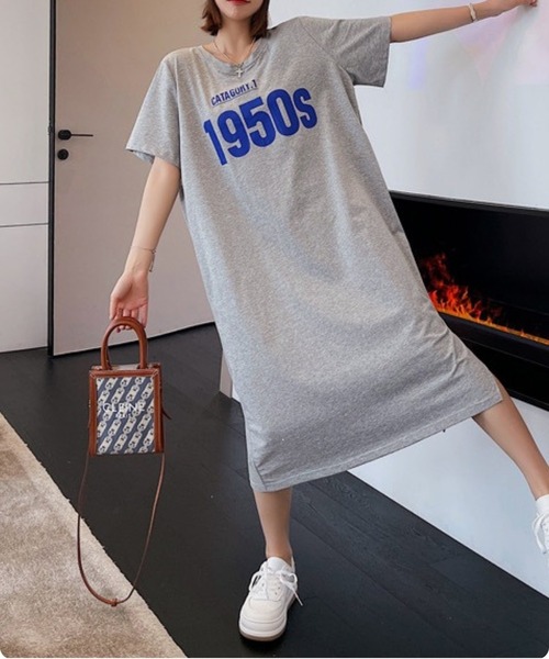 I.O.E（アイオイ）の「【韓国トレンド】1950sロゴプリントTシャツワンピース（ワンピース・レディース・ブラック/グレー・FREE）」の14枚目の写真