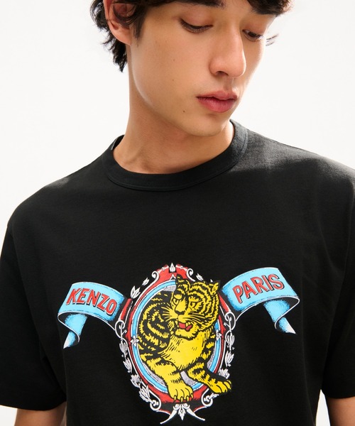 KENZO(ケンゾー)の「GOTS KENZO JUMPING TIGER PLACED CLASSIC T-SHIRT(Tシャツ/カットソー・メンズ・ブラック系その他5・X-SMALL/MEDIUM/XXX-LARGE/X-LARGE/SMALL/XX-LARGE/LARGE)」の2枚目の写真