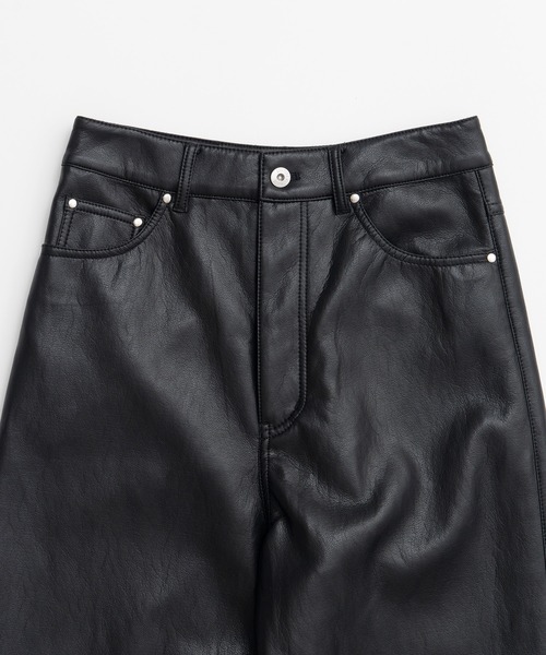PRANK PROJECT(プランクプロジェクト)の「【2026Autumn Pre-Order】シンセテイックレザーストレートパンツ / Synthetic Leather Straight Pants(その他パンツ・レディース・ブラウン/ブラック・38/36/34)」の16枚目の写真